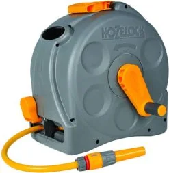 Hozelock Compact Enclosed Reel 2 In 1 - 25 Meter - Slangbox En Muurhaspel In één - Grijs -Bloempotten Verkoop 1173x1200 3