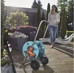 GARDENA AquaRoll S Slangenwagen - Verstelbare Handgreep - Excl. Tuinslang -Bloempotten Verkoop 1200x1186 4