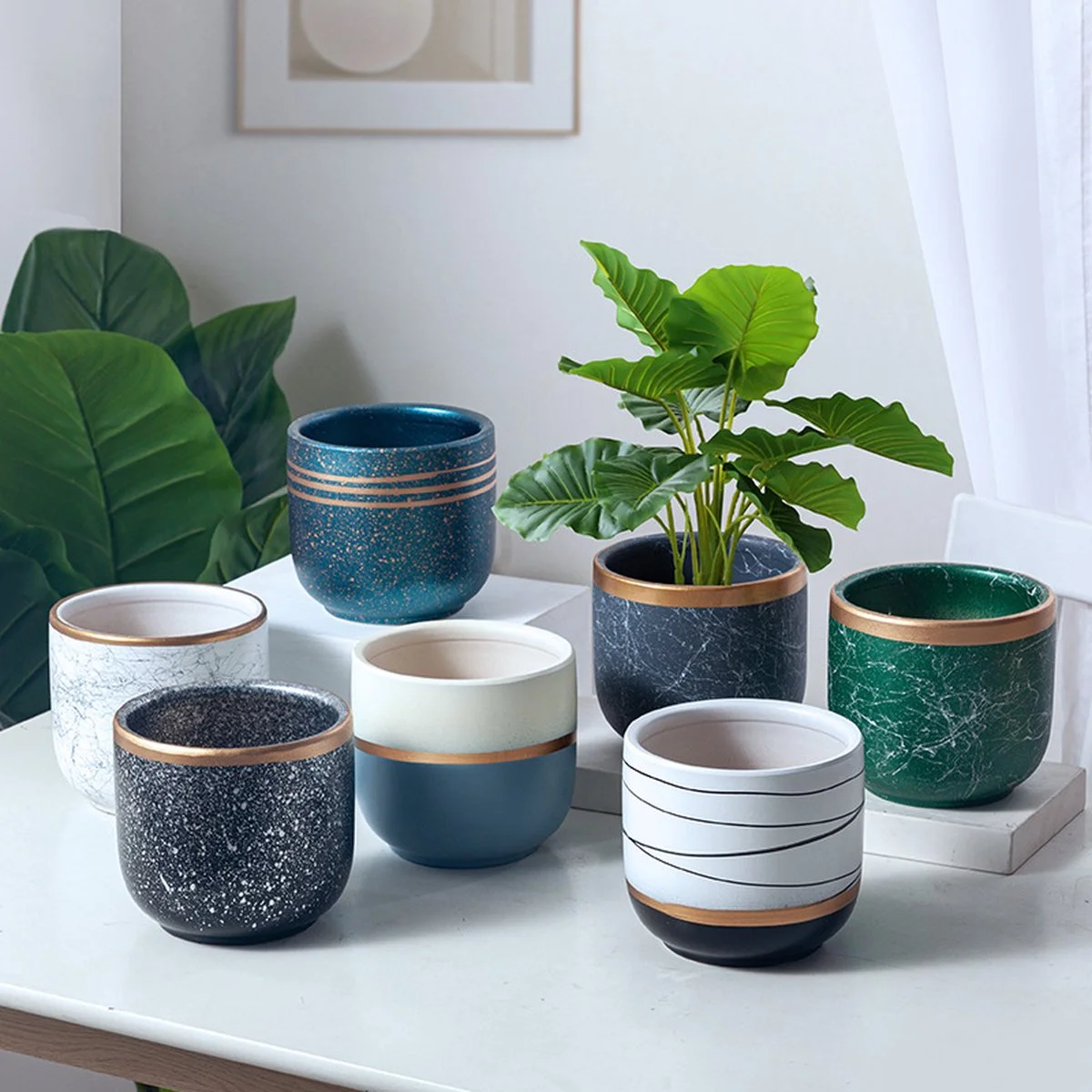 Spieringstore® Bloempotten Binnen - Keramiek - Gouden Rand - Bloempot Buiten - Afvoergat 24 Cm - Wit Zwart – Groot 4 Spieringstore® Bloempotten Binnen - Keramiek - Gouden Rand - Bloempot Buiten - Afvoergat 24 Cm - Wit Zwart – Groot - Afbeelding 4