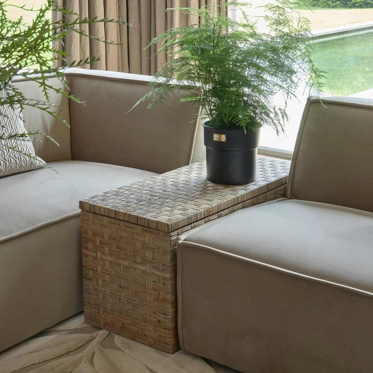 Riviera Maison Bloempot Voor Binnen Zwart - City Loft Flower Pot S 7 Riviera Maison Bloempot Voor Binnen Zwart - City Loft Flower Pot S - Afbeelding 7