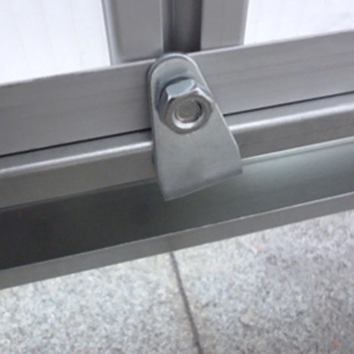 Deuba Broeikas Fundament Verzinkt – 190x122cm - Incl. Montagemateriaal 4 Deuba Broeikas Fundament Verzinkt – 190x122cm - Incl. Montagemateriaal - Afbeelding 4