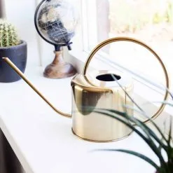Kikkerland Vintage Gieter - Plantengieter Voor Binnen - Goud - 1,2L - Retro - Metaal -Bloempotten Verkoop 1200x1200 837