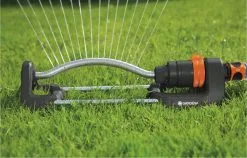 GARDENA - Zwenksproeier Aqua S - Tuinsproeier - 90 Tot 220 M² 22 GARDENA - Zwenksproeier Aqua S - Tuinsproeier - 90 Tot 220 M² -Bloempotten Verkoop 1200x767 2