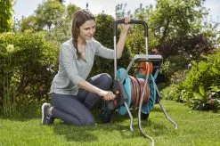 GARDENA - AquaRoll M CleverRoll Easy Slangenwagen - Maximaal 60 Meter - Inklapbare Zwengel -Bloempotten Verkoop 1200x799 20