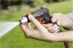 GARDENA - Premium Reinigingssproeier Spuitpistool - Metaal - Voor Reiniging En Bewatering -Bloempotten Verkoop 1200x800 172