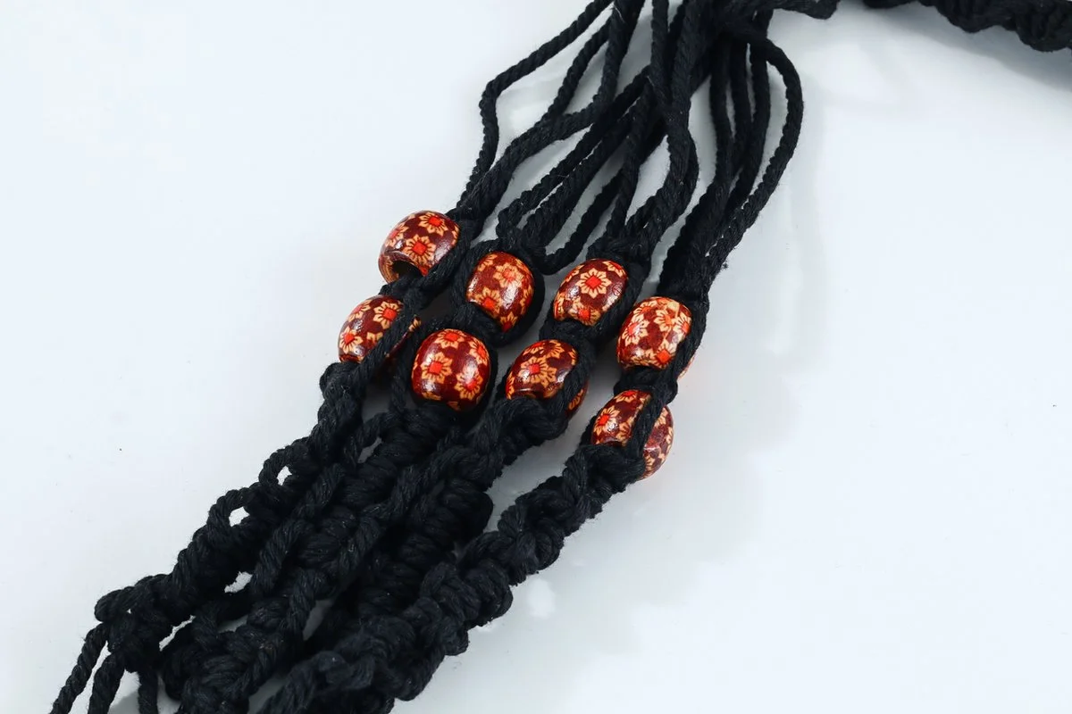 Mycramé 4 Stuks Zwarte Macrame Plantenhangers - Boho Handgeweven Katoen Hangpot Voor Binnen/Buiten - Hangende Bloempot Met Kralen - Macramé Touw/Koord Hangplant Houder - Bohemian Wandhanger Decoratie - Plant Hanger - Verticale Tuin Bloempothouder Planthanger 9 Mycramé 4 Stuks Zwarte Macrame Plantenhangers - Boho Handgeweven Katoen Hangpot Voor Binnen/Buiten - Hangende Bloempot Met Kralen - Macramé Touw/Koord Hangplant Houder - Bohemian Wandhanger Decoratie - Plant Hanger - Verticale Tuin Bloempothouder Planthanger - Afbeelding 9
