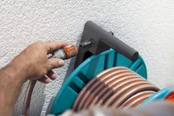 GARDENA - Wandslanghouder 60 Met Slanggeleider - Slanghouder - Maximale Capaciteit 60 Meter 20 GARDENA - Wandslanghouder 60 Met Slanggeleider - Slanghouder - Maximale Capaciteit 60 Meter -Bloempotten Verkoop 1200x800 79