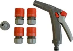 Slangenwagen Met 50 Meter Tuinslang | Eagle Garden | Incl. Spuitkopstuk En Connectors | Geel 7 Slangenwagen Met 50 Meter Tuinslang | Eagle Garden | Incl. Spuitkopstuk En Connectors | Geel -Bloempotten Verkoop 1200x835 2