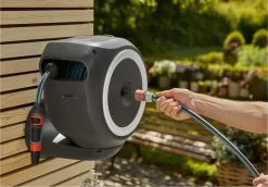 GARDENA - Wandslangenbox RollUp S - Slanghouder - 15 Meter - Ø 11 Mm -Bloempotten Verkoop 1200x838 1