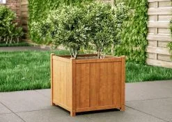 Houten Plantenbak Met Wieltjes 50x50 - Geolied Duurzaam FSC Acaciahout – Bloembak Buiten - Plantenbakken Buiten - Perfecthomeshop -Bloempotten Verkoop 1200x857 1