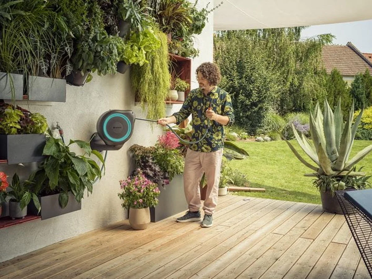 GARDENA Rollup S Wandslangenbox - 15 Meter - Ø 11 Mm 2 GARDENA Rollup S Wandslangenbox - 15 Meter - Ø 11 Mm - Afbeelding 2