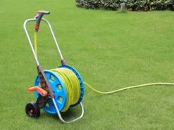 Slangenwagen Met 50 Meter Tuinslang | Eagle Garden | Incl. Spuitkopstuk En Connectors | Geel 6 Slangenwagen Met 50 Meter Tuinslang | Eagle Garden | Incl. Spuitkopstuk En Connectors | Geel -Bloempotten Verkoop 1200x900 27