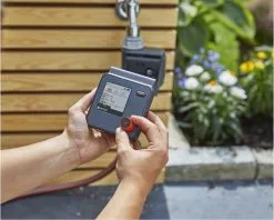 GARDENA - Select Computer Besproeiingscomputer - 3 Besproeiingen Per Dag -Bloempotten Verkoop 1200x962