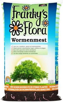 Voorkant 17 Wormenkwekerij Wasse Frankys Flora - Wormenmest - 35 Liter - Humus - Compost - Bodemverbetering