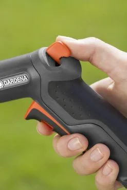 GARDENA - Premium Multifunctionele Broeskop - Exclusief Verlengsteel -Bloempotten Verkoop 800x1200 150