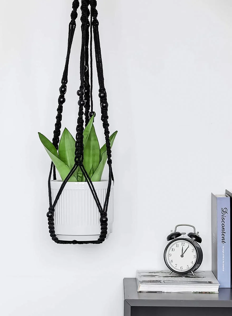 Mycramé 4 Stuks Luxe Macrame Plantenhangers - Boho Handgeweven Katoen Hangpot Voor Binnen/Buiten - Hangende Bloempot Met Kralen - Macramé Touw/Koord Hangplant Houder - Bohemian Wandhanger Decoratie - Plant Hanger - Verticale Tuin Bloempothouder Planthanger 4 Mycramé 4 Stuks Luxe Macrame Plantenhangers - Boho Handgeweven Katoen Hangpot Voor Binnen/Buiten - Hangende Bloempot Met Kralen - Macramé Touw/Koord Hangplant Houder - Bohemian Wandhanger Decoratie - Plant Hanger - Verticale Tuin Bloempothouder Planthanger - Afbeelding 4